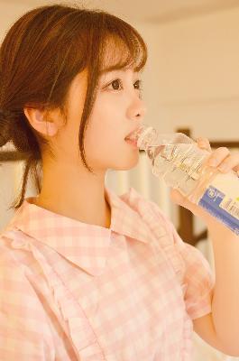 日本适合十八岁以上的护肤品红桃